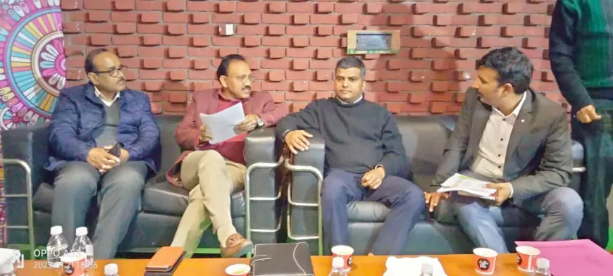 Noida News :  शिल्प हाट में ’उत्तर प्रदेश दिवस’ की तैयारियों को लेकर हुई बैठक