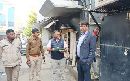 Noida News : नोएडा में जिला प्रशासन की बड़ी कार्रवाई, फेयरडील कार्स का सर्विस सेंटर सील