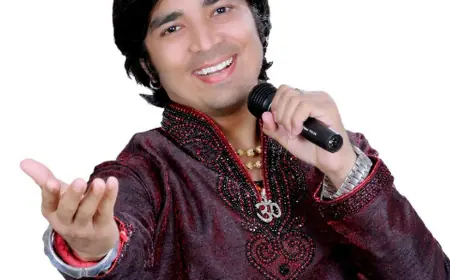 Noida News : प्रसिद्ध भोजपुरी गायक  आलोक पांडेय गोपाल के नाम से फर्जी फेसबुक आईडी बनाई, छवि कर रहे हैं धूमिल