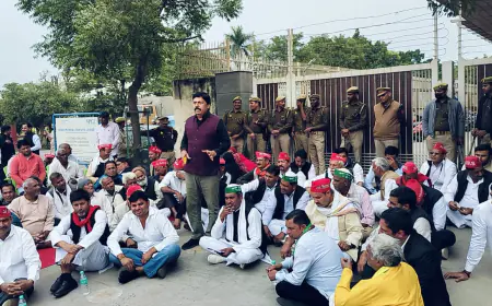 Greater Noida News : ग्रामीण एनपीसीएल का करेंगे बहिष्कार, यूपीपीसीएल से बिजली आपूर्ति की होगी मांग