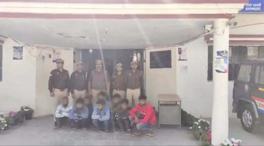 Noida News : अवैध रूप से रह रहे आठ बांग्लादेशी नागरिक गिरफ्तार