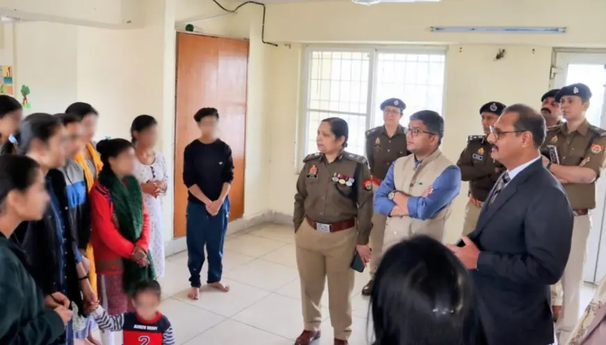Noida News : सीपी, जिला जज व डीएम ने सखी वन स्टॉप सेन्टर एवं राजकीय सम्प्रेक्षण गृह का किया औचक निरीक्षण, दिए निर्देश