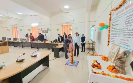 Noida News : राष्ट्रीय लोक अदालत में 600180 वादों का निस्तारण, अन्तर्राष्ट्रीय महिला दिवस का आयोजन कर 5 महिलाओं को दी बेबी किट, तीन दिव्यांगों को व्हील चेयर