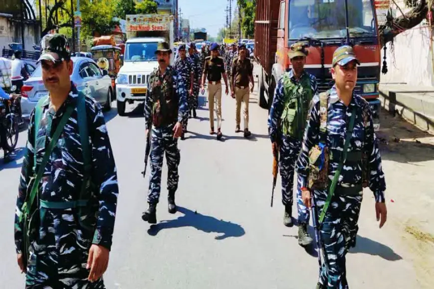 Noida News : होली के अवसर पर 44 संवेदनशील जगहों पर होगी अतिरिक्त पुलिसकर्मियों की तैनाती