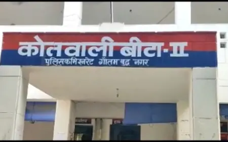 Greater Noida News : बस में सो रहे  व्यक्ति के ऊपर जानलेवा हमला