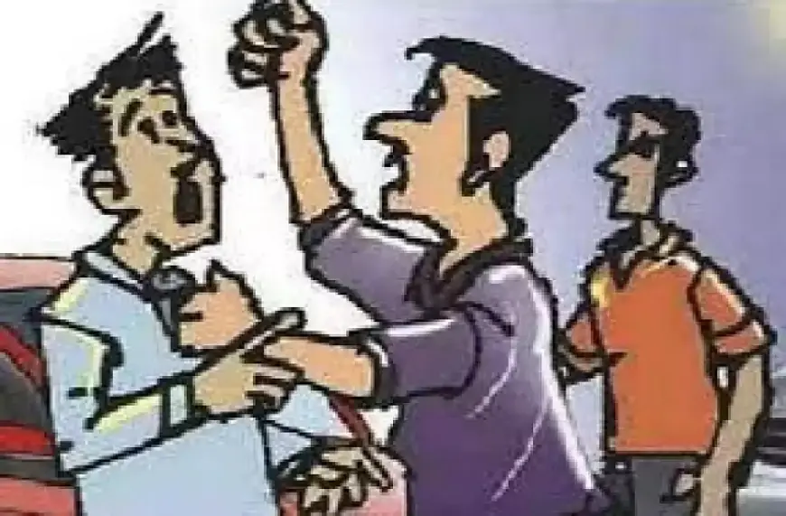 Jewar News : दो लोगों ने घर में घुसकर की मारपीट, फोन पर देते हैं धमकी