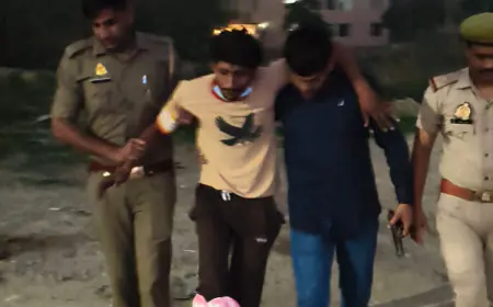 Greater Noida News : पुलिस मुठभेड़ में तीन बदमाश गिरफ्तार, एक के पैर में लगी गोली