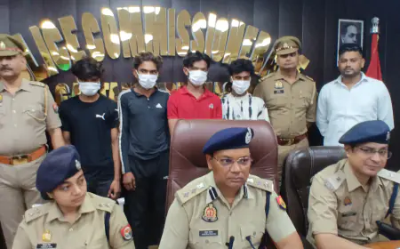 Noida News : ग्राइंडर गे डेटिंग एप पर फर्जी प्रोफाइल बनाकर लोगों से ठगी करने वाले चार गिरफ्तार