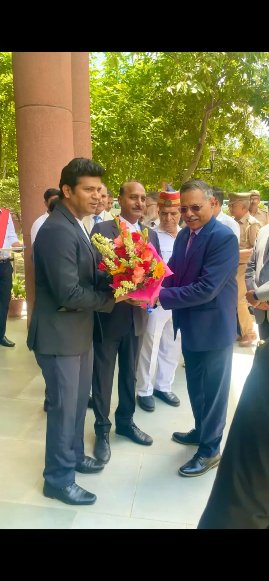 Greater Noida News : जनपद दीवानी एवं फौजदारी बार एसोसिएशन ने न्यायमूर्ति प्रशासनिक जज का किया स्वागत