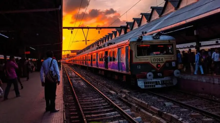 Greater Noida News : चलती हुई पैसेंजर ट्रेन से युवती नीचे गिरी, हालत गंभीर