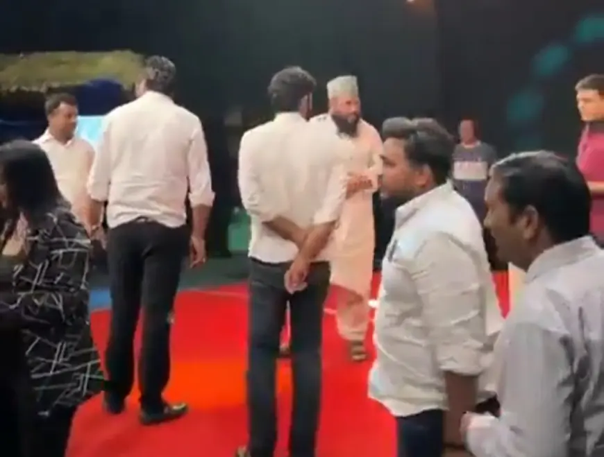 Noida News : सांसद डिंपल यादव पर अभद्र टिप्पणी करने वाले मौलाना के साथ सपा नेताओं ने की मारपीट, सोशल मीडिया पर वीडियो वायरल