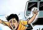 Noida News : पच्चास वर्षीय व्यक्ति की ट्रेन की चपेट में आकर गई जान, तीन लोगों की संदिग्ध परिस्थितियों में मौत