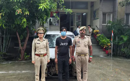 Noida News : परिवार को बंधक बनाने वाला कैब चालक गिरफ्तार, घटना में प्रयुक्त कार बरामद