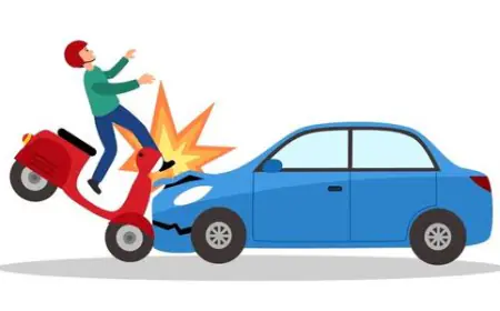 Noida News : सड़क हादसे में स्कूटी सवार की मौत