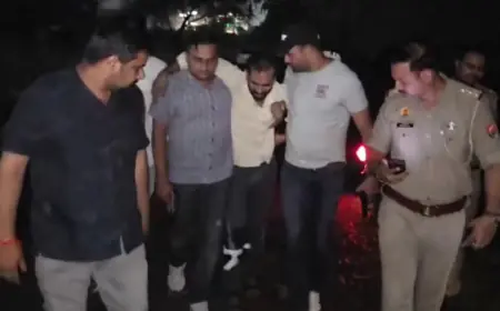 Noida News : पुलिस पर गोली चलाकर भाग रहा 25 हजार रुपए  का इनामी हिस्ट्रीशीटर मुठभेड मे गिरफ्तार, पैर में लगी गोली