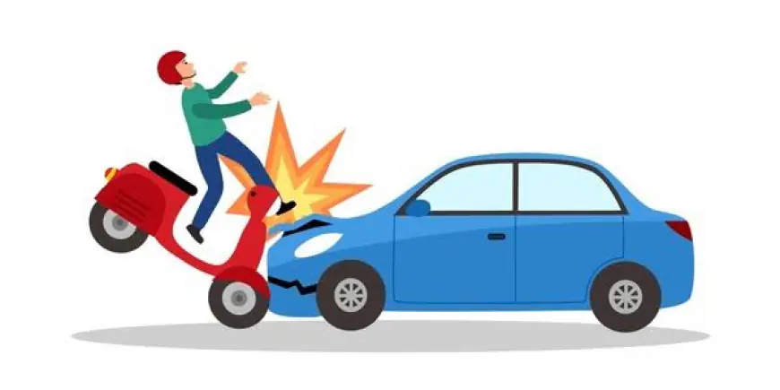 Noida News : सड़क हादसे में स्कूटी सवार की मौत