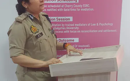 Noida News : पारिवारिक विवाद का हल सामाजिक तरीके से बेहतर किया जा सकता है: पुलिस आयुक्त