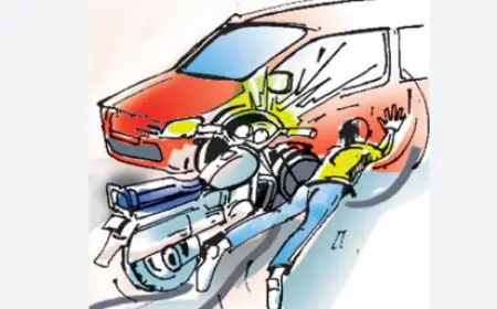 Greater Noida News : कार ने मारी बाइक में टक्कर,  युवक की मौत