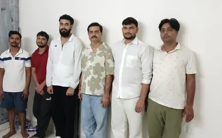 Noida News : यूपी एसटीएफ ने साइबर अपराधियों को म्यूल खाता उपलब्ध कराने वाले 6 बदमाशों को किया गिरफ्तार, बिहार प्रांत के दो बैंकों के कई  कर्मचारी भी हैं गैंग में शामिल