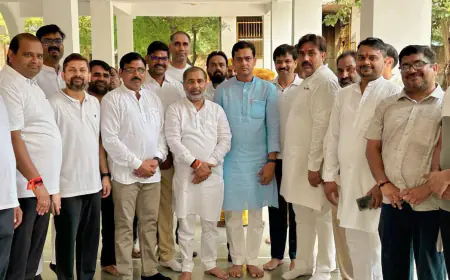 Greater Noida News : प्रधानमंत्री के जन्मोत्सव पर ग्रेटर नोएडा मण्डल ने चलाया स्वच्छता अभियान | स्वच्छ भारत मिशन प्रधानमंत्री की दूरदर्शिता और जनसहभागिता का प्रतीक : बृजेश कुमार सिंह