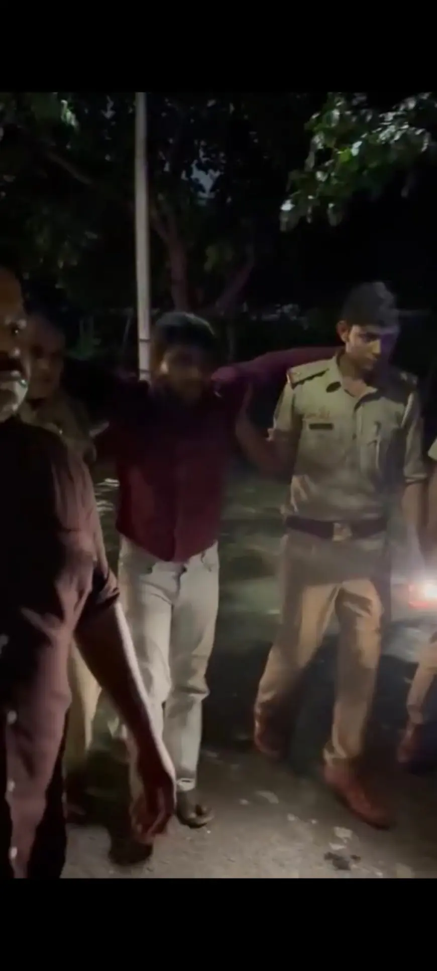 Greater Noida News : पुलिस मुठभेड़ में 15 हजार रुपए का इनामी बदमाश गिरफ्तार
