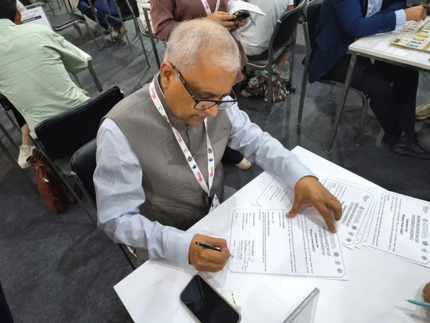 Noida News : 520 से अधिक विदेशी खरीदार पहुंचे यूपी इंटरनेशनल ट्रेड शो, उद्योग जगत भर रहा है नई उड़ान