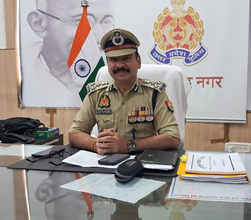 Noida News : दुर्गा पूजा और दशहरा को लेकर भारी सुरक्षा व्यवस्था: राजीव नारायण मिश्र