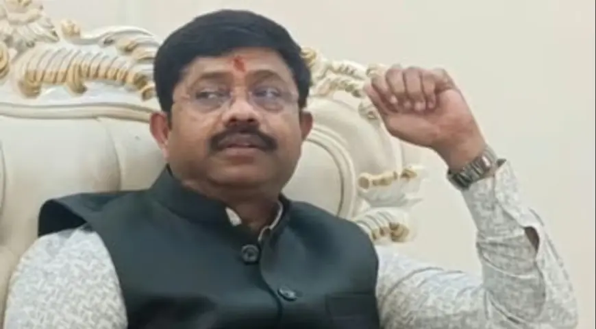 Noida News : यूपीसीडा के प्रबंधक नौकरी से बर्खास्त