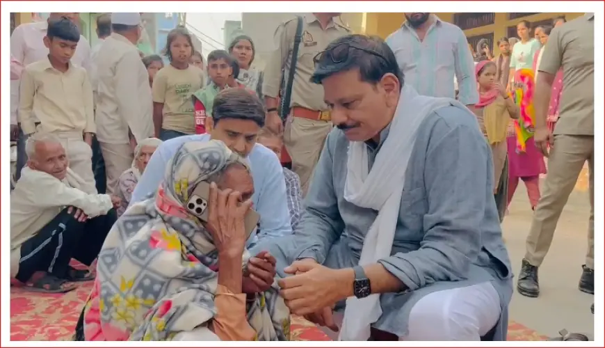 Greater Noida News : मारपीट में गंभीर रूप से घायल हुए दलित छात्रा की मौत, लोगों में भारी आक्रोश, विधायक ने कराई परिजनों की मुख्यमंत्री से बात