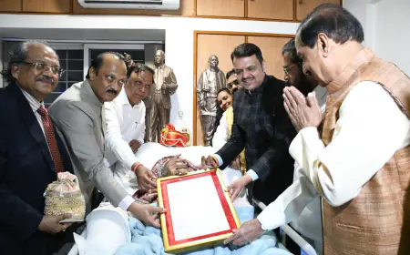 Noida News : विश्व विख्यात मूर्तिकार को सम्मानित करने उनके घर पहुंची महाराष्ट्र सरकार