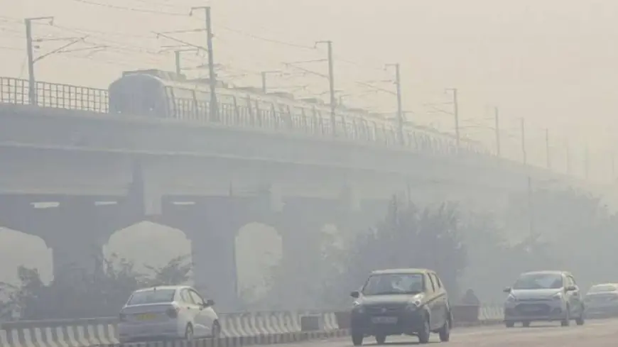 Noida News : ग्रैप तीन लागू, नोएडा की 1.80 लाख गाड़ियों के चलने पर पाबंदी