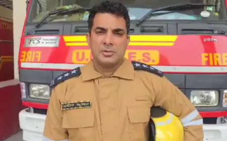 Greater Noida News : पेंट की दुकान और कबाड़ के गोदाम में लगी आग