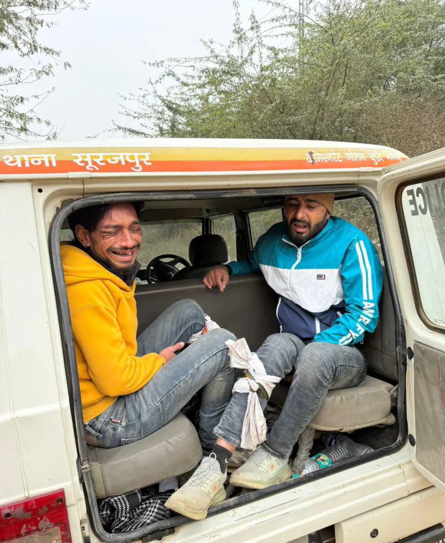 Greater Noida News : मंदिर का दान पात्र तोड़कर चोरी करने वाले दो बदमाश पुलिस मुठभेड़ में गिरफ्तार, पैर में लगी गोली