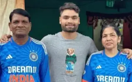 Noida News : भारत के स्टार क्रिकेटर रिंकू सिंह के पिता का निधन, फोर्थ स्टेज का लिवर कैंसर से थे पीड़ित