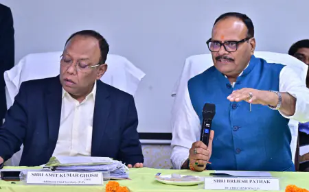 Noida News : गुणवत्तापरख स्वास्थ्य सुविधाएं उपलब्ध कराना हमारी सर्वोच्च प्राथमिकता : बृजेश पाठक