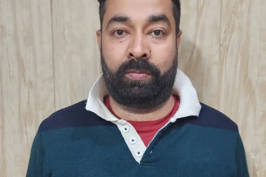 Noida News : पन्द्रह हजार करोड़ के जीएसटी घोटाले का मास्टरमाइंड एमबीए पास 50 हजार रुपए का इनामी गिरफ्तार
