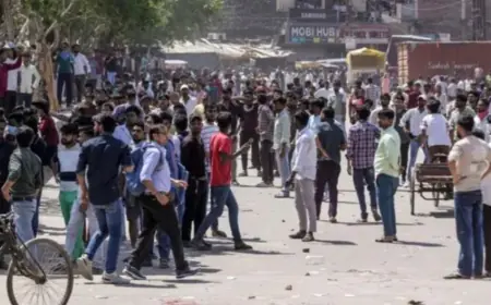 Noida News : नोएडा में रची गई थी खतरनाक साजिश, गिरफ्तार 66 में 45 श्रमिक नहीं