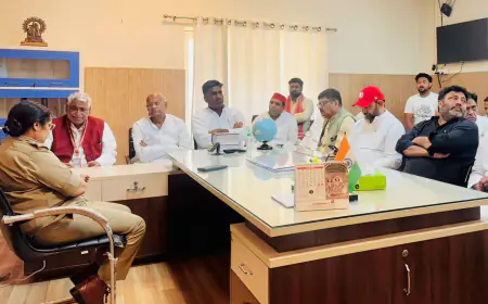 Noida News : नोएडा श्रमिक हिंसा: नेता प्रतिपक्ष माता प्रसाद पांडे के नेतृत्व में सपा