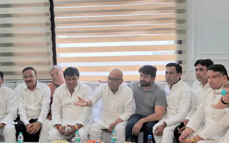 Noida News : कांग्रेस के प्रदेश अध्यक्ष ने मांगा डिप्टी सीएम का इस्तीफा