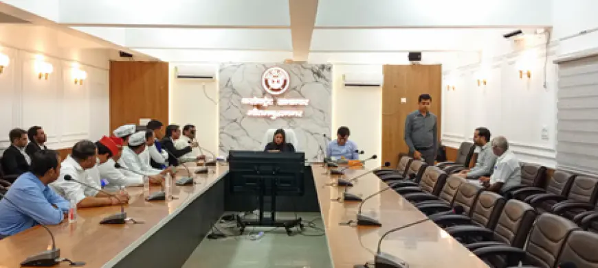 Noida News : गौतम बुद्ध नगर के तीनों विधानसभा क्षेत्र की अंतिम मतदाता सूची जारी, राजनीतिक दलों को सौंपी गई प्रतियां