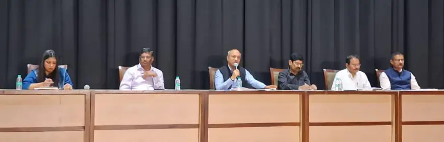 Noida News : उत्तर  प्रदेश सरकार ने न्यूनतम वेतन में की अंतरिम बढ़ोतरी, एक अप्रैल होगा लागू