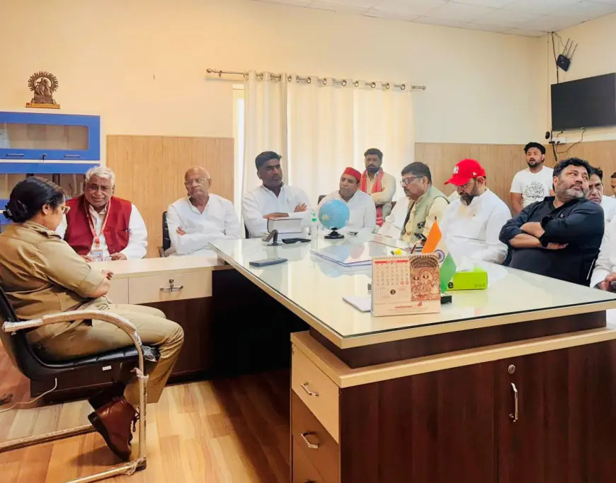 Noida News : नोएडा श्रमिक हिंसा: नेता प्रतिपक्ष माता प्रसाद पांडे के नेतृत्व में सपा