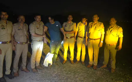 Greater Noida News : पुलिस मुठभेड़ के दौरान हत्या का आरोपी गिरफ्तार, पैर में लगी गोली