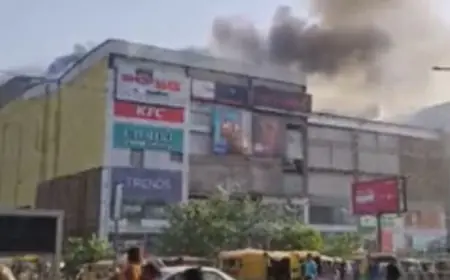 Ghaziabad News : पैसिफिक मॉल में लगी आग