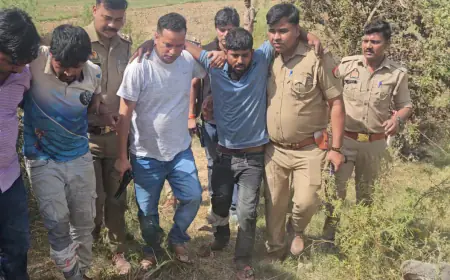 Jewar News : 15 वर्षीय छात्र के हत्या के मामले में फरार 3 बदमाश पुलिस मुठभेड़ में गिरफ्तार, 2 के पैर में लगी गोली
