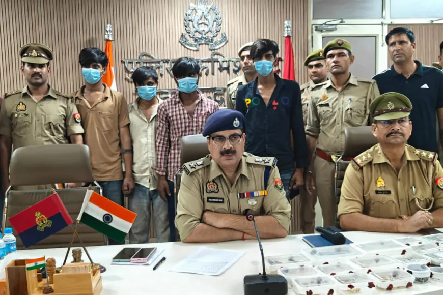 Greater Noida News : बंद पड़े घरों में रेकी कर चोरी करने वाले चार बदमाश गिरफ्तार, 50 लाख रुपए कीमत के जेवरात और नगदी बरामद