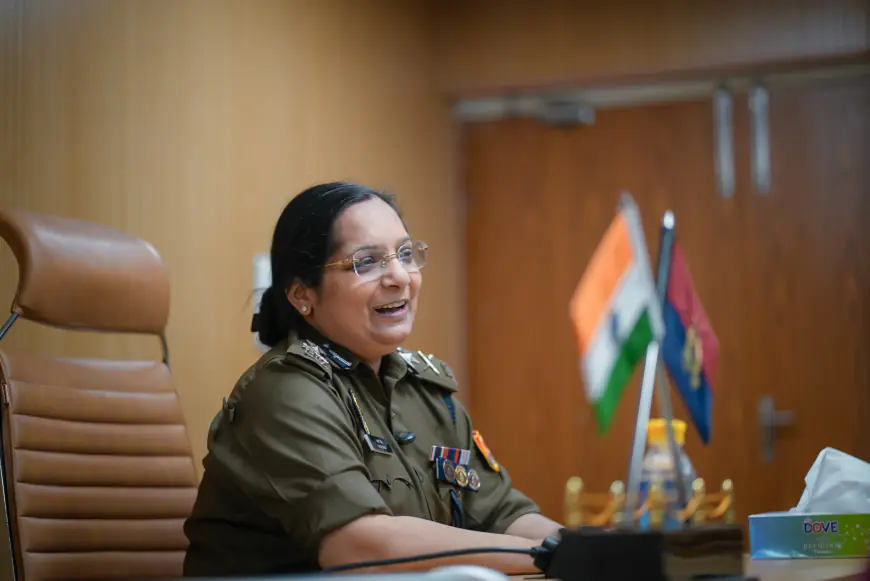 Noida News : नोएडा पुलिस में भारी बदलाव, पांच अपर पुलिस उपायुक्त और 6 सहायक पुलिस आयुक्तों को मिली नई तैनाती