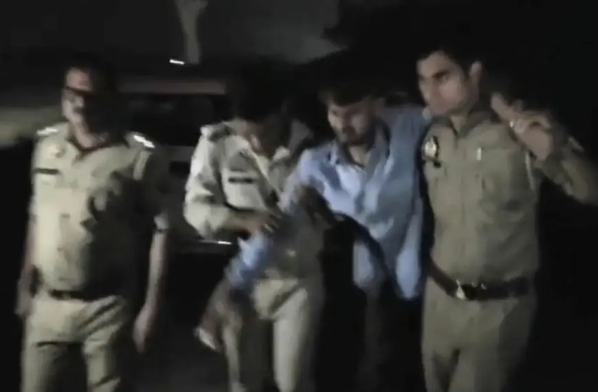 Dadri News : कार में लिफ्ट देकर पुलिसकर्मी को बंधक बनाकर मारपीट कर लूटने वाला बदमाश मुठभेड़ के दौरान गिरफ्तार ,पैर में लगी गोली