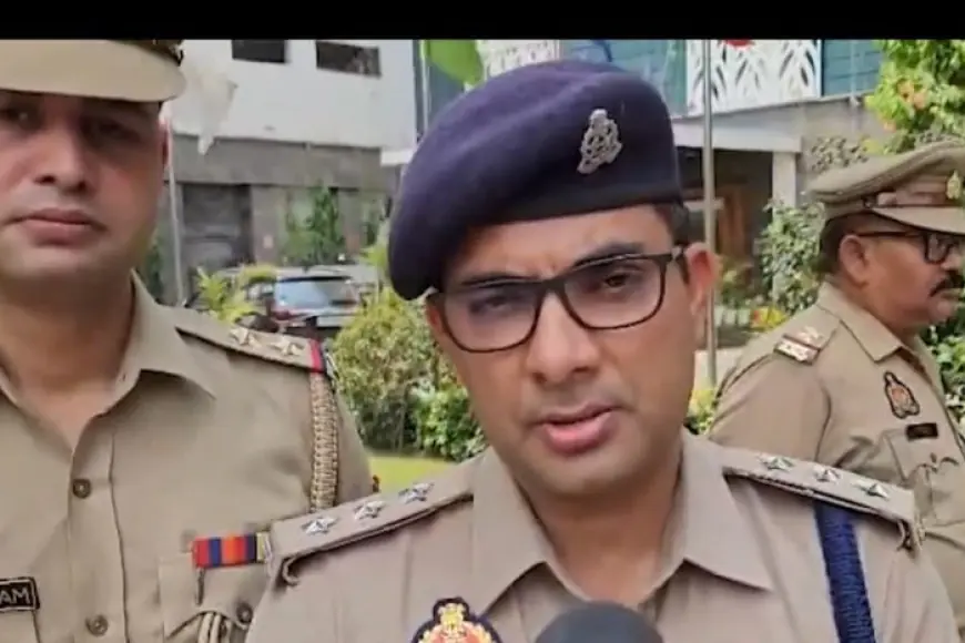 Noida News : अग्नि सुरक्षा संबंधित खामियां पाए जाने पर पांच होटल को फायर विभाग ने दिया नोटिस