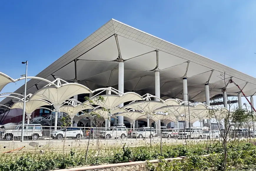 Noida News : विधानसभा अध्यक्ष और मुख्य सचिव के साथ पहली फ्लाइट के साक्षी बनेंगे 75 कारोबारी